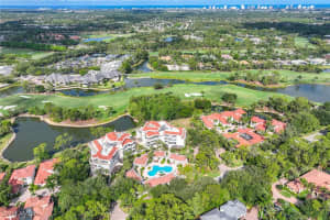 2630 Grey Oaks Drive, Naples, FL 34105 - MLS#225045726