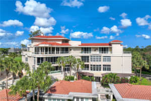 2630 Grey Oaks Drive, Naples, FL 34105 - MLS#225045726
