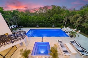 210 Topanga Dr, Bonita Springs