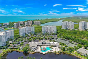 275 Indies Way 1205, Naples