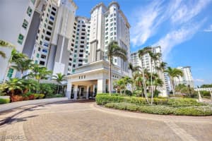 295 Grande Way 402, Naples