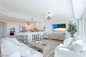 295 Grande Way, Naples, FL 34110 - MLS#225045759