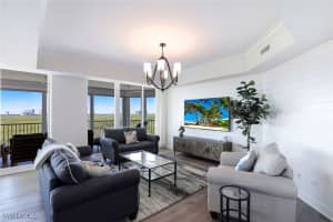 295 Grande Way, Naples, FL 34110 - MLS#225045759
