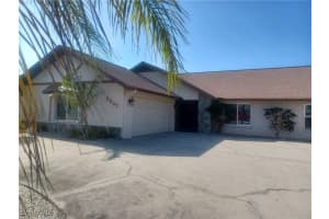 2227 26th Street, Cape Coral, FL 33904 - MLS#225045771