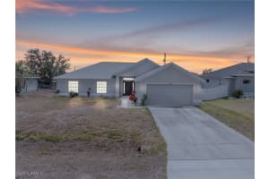 2009 13th Place, Cape Coral, FL 33909 - MLS#225045787