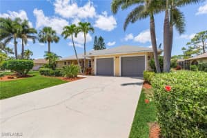 813 Saint Andrews Boulevard, Naples, FL 34113 - MLS#225045819