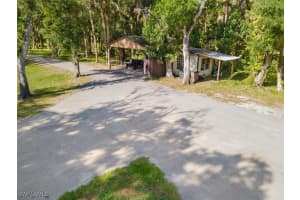 17321 Oak Creek Road, Alva, FL 33920 Sold 07/31/25