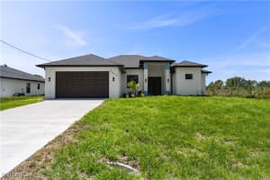 2617 40th Street, Lehigh Acres, FL 33971 Sold 06/30/25