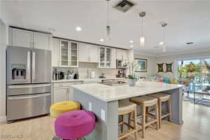 1387 28th Avenue, Naples, FL 34103 - MLS#225045835