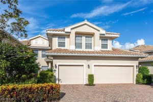 8177 Saratoga Dr 1002, Naples
