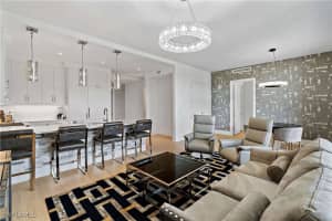 850 Central Avenue, Naples, FL 34102 - MLS#225045881