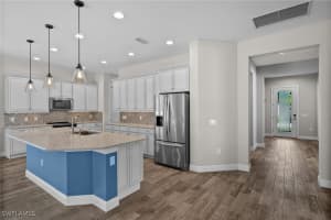 10626 Essex Square Boulevard, Fort Myers, FL 33913 Sold 09/08/25