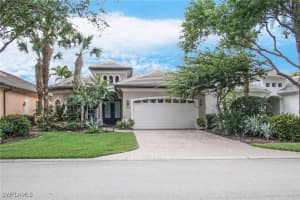 4248 Kensington High St, Naples