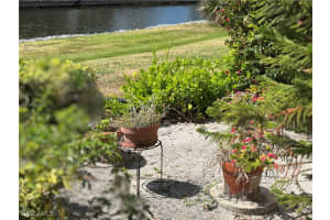 600 Valley Stream Drive, Naples, FL 34113 - MLS#225045965