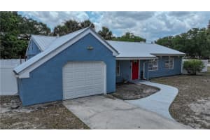4002 Cascade Ln, Labelle