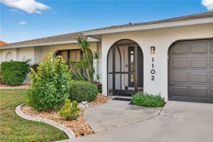 1102 14th Terrace, Cape Coral, FL 33990 - MLS#225046083