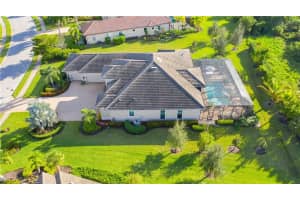 9647 Lipari Court, Naples, FL 34113 - MLS#225046084