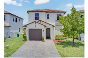 5461 Soria Ave, Ave Maria