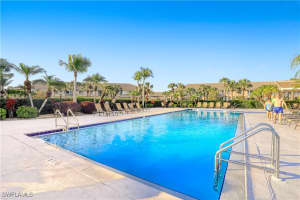 9022 Michael Cir 2-205, Naples