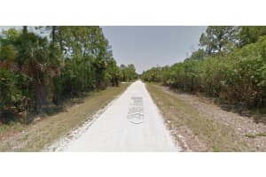 4671 28th Avenue, Naples, FL 34117 - MLS#225046264