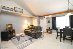 826 Wiggins Pass Road, Naples, FL 34110 Sold 09/05/25