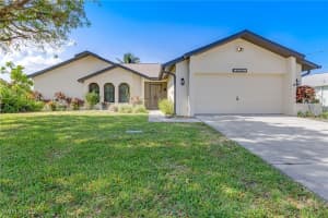 2218 2nd Street, Cape Coral, FL 33990 Sold 07/25/25