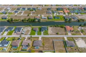 408 9th Street, Cape Coral, FL 33993 - MLS#225046360