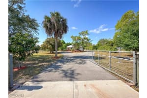 3790 35th Avenue, Naples, FL 34120 - MLS#225046400