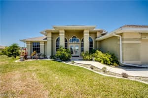 2319 19th Street, Cape Coral, FL 33909 - MLS#225046425