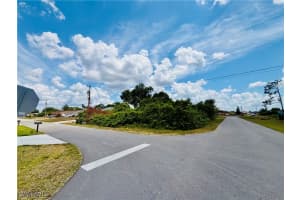 4119 13th Street, Lehigh Acres, FL 33976 Sold 06/23/25