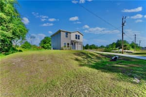 538 Parker Avenue, Lehigh Acres, FL 33974 Sold 06/12/25