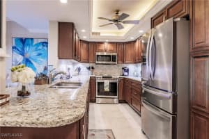 17 Bluebill Avenue, Naples, FL 34108 - MLS#225046497