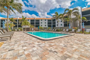 226 3rd St 208, Bonita Springs