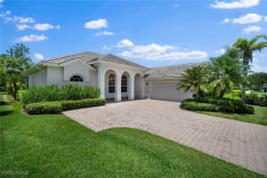 8884 Mustang Island Circle, Naples, FL 34113 - MLS#225046616