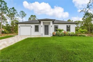 716 David Laird Ln, Lehigh Acres