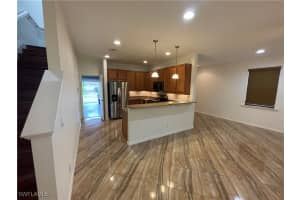 15326 Summit Place Cir, Naples