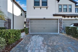 4564 Almada Lane, Wesley Chapel, FL 33543 - MLS#225046642