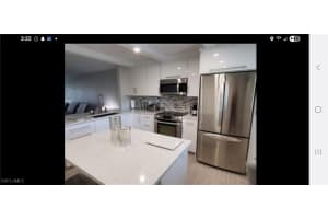 2111 Barkeley Ln 13, Fort Myers