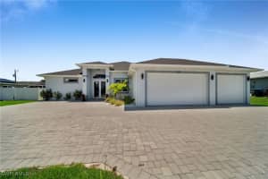 835 Ne 7th Ave, Cape Coral