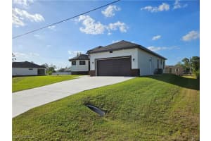 3418 12TH Street, Lehigh Acres, FL 33971 - MLS#225046760