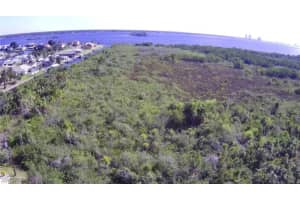 2110 Westwood Road, North Fort Myers, FL 33917 - MLS#225046851