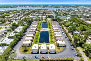 1155 Sandpiper St G2, Naples