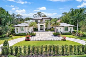 493 Carica Rd, Naples