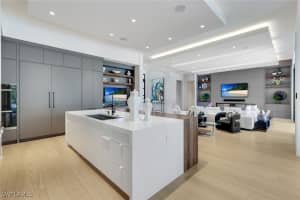 493 Carica Road, Naples, FL 34108 - MLS#225046903