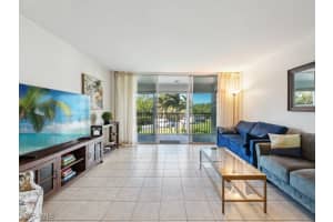 3 Bluebill Avenue, Naples, FL 34108 - MLS#225046943