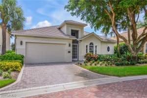 2256 Island Cove Cir, Naples