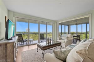 5501 Heron Point Drive, Naples, FL 34108 - MLS#225046963