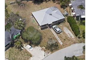 895 11th n 895 11th Street North, Naples, FL 34102 - MLS#225047080