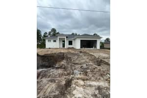 3211 41st St W, Lehigh Acres