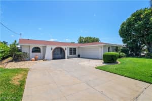 3511 18th Place, Cape Coral, FL 33904 - MLS#225047208